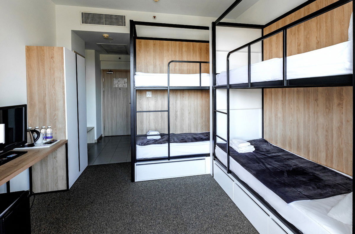 Стандарт с 2-мя двухъярусными кроватями