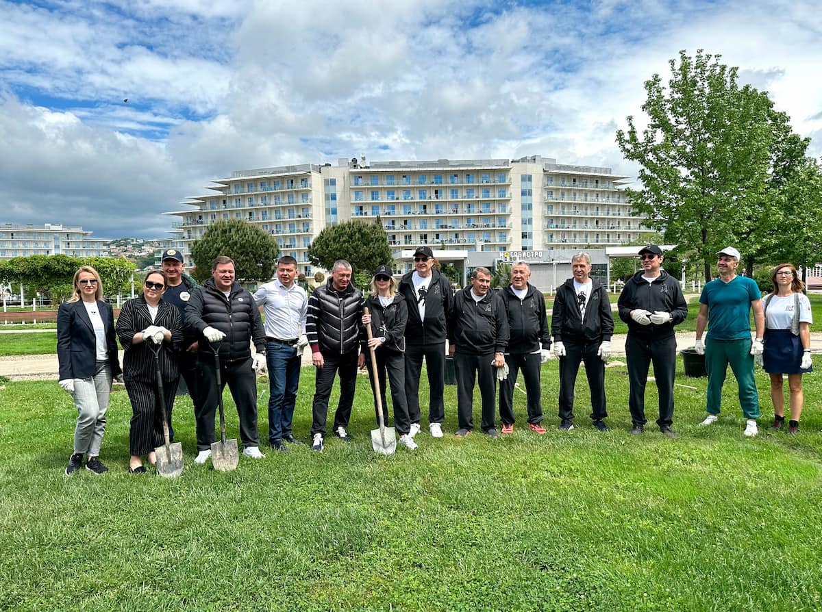 В «Сочи Парк Отеле» появилась аллея легенд хоккея