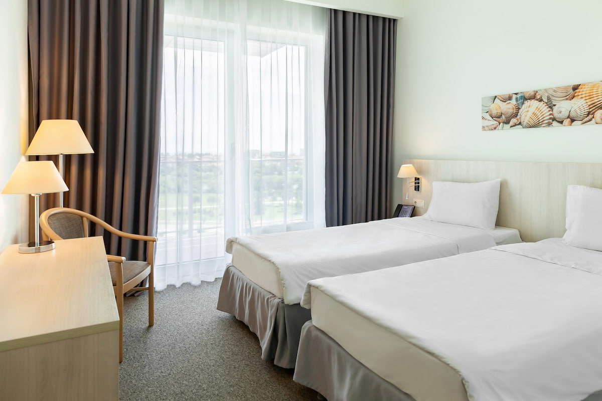 Апартаменты двухкомнатные с кухней