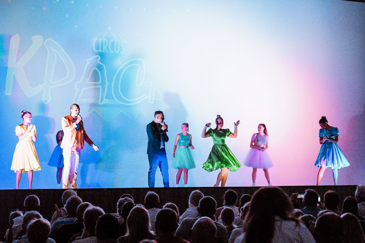 В «Сочи Парк Отеле» открылась эстрада «Волна»