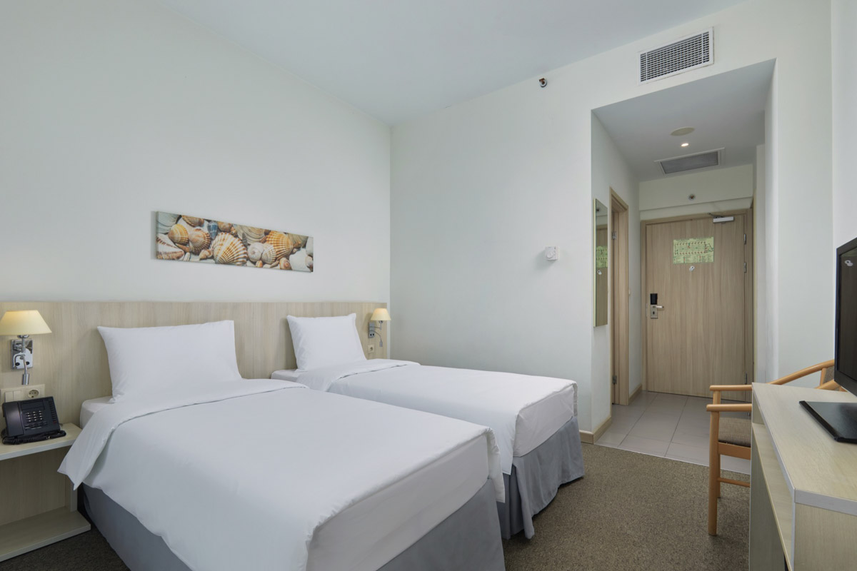 Standard with two separate beds