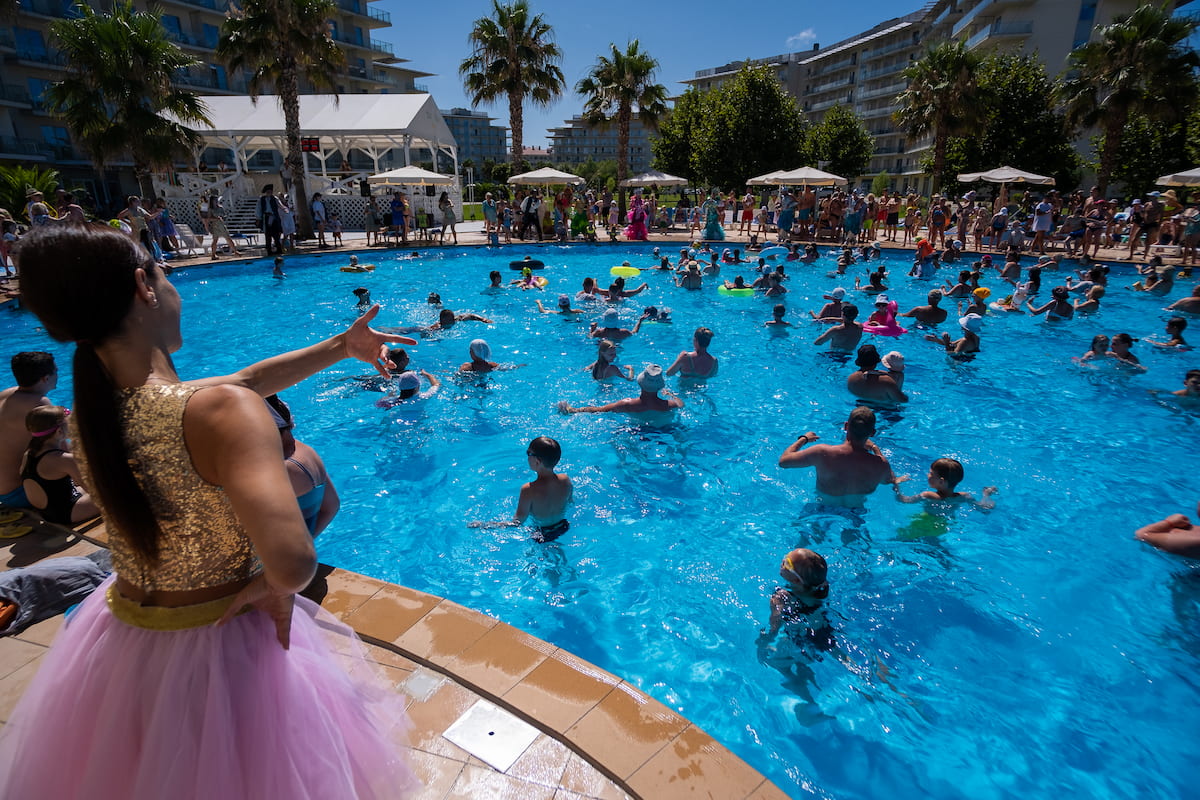 Гости «Сочи Парк Отеля» отпраздновали День Нептуна